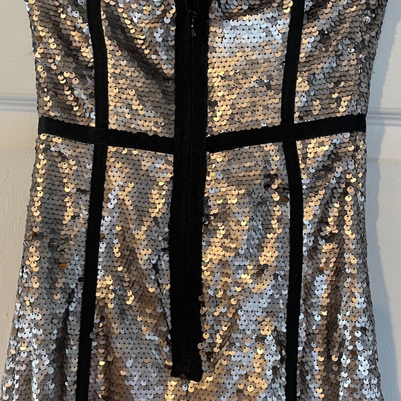 Fashion Nova  Size XS Strapless Silver Sequin Dress. New withTag. - Picture 11 of 15